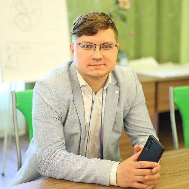 Денис Дмитриев — соучредитель и GR-директор компании «Технология роста»